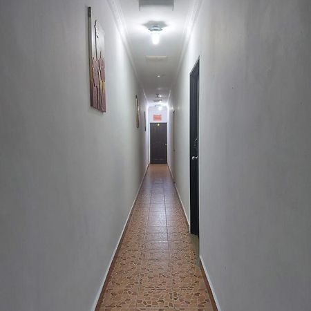 Nabil Nabila Motel Kuah Esterno foto
