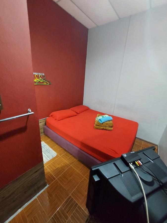 Nabil Nabila Motel Kuah Esterno foto