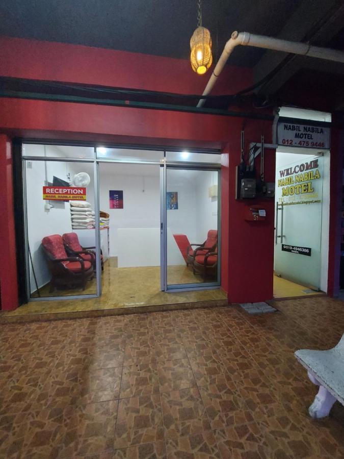 Nabil Nabila Motel Kuah Esterno foto